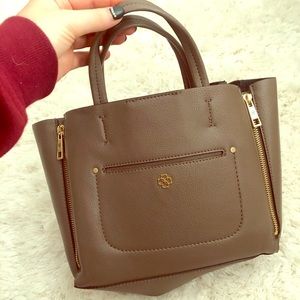 Moving soon. Won’t be available after April 27th.